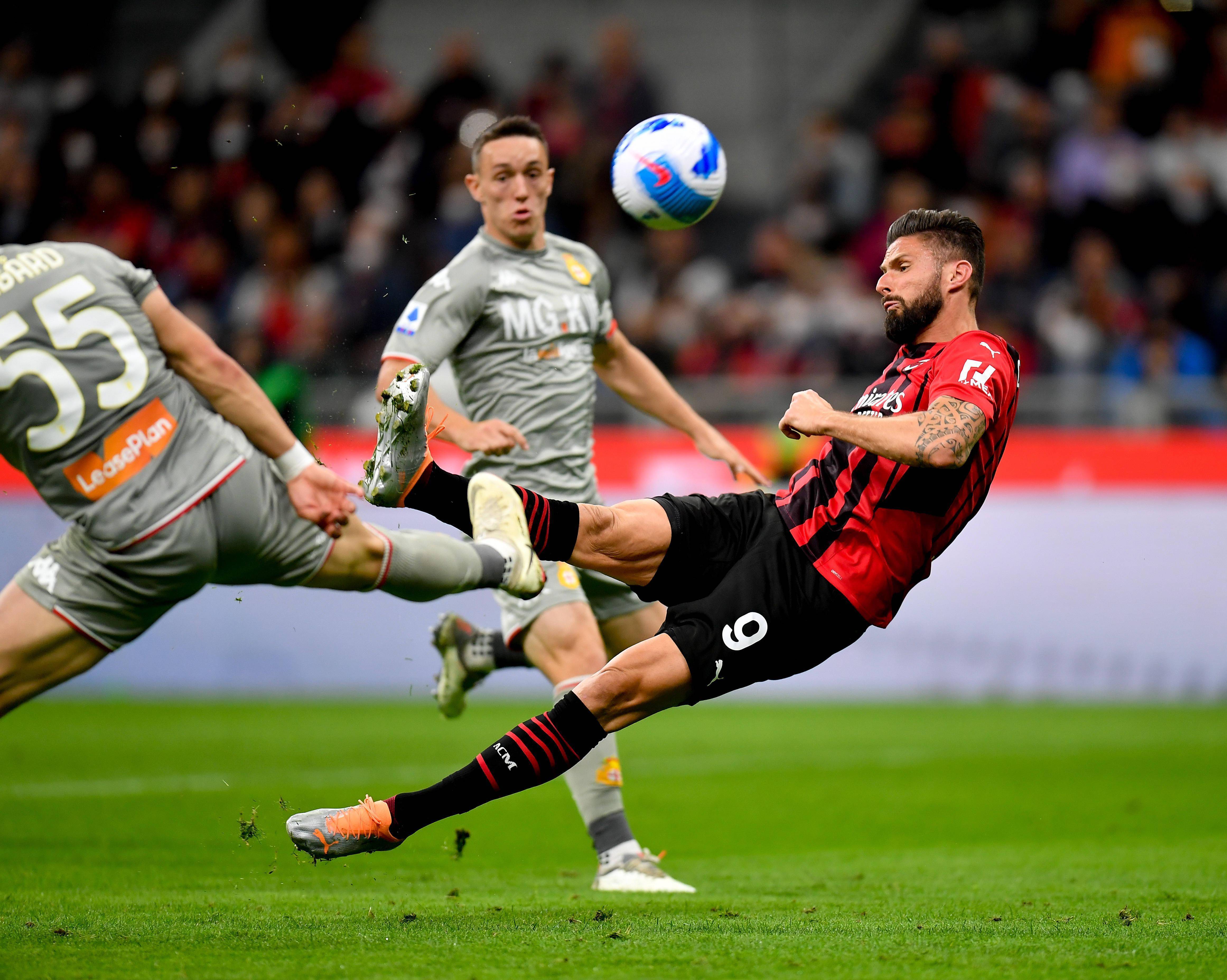 开云体育官方下载 -今夜国际米兰备战全明星赛；造点机会细节曝光；引发热议；临场指挥获称赞(年轻人对国际米兰)