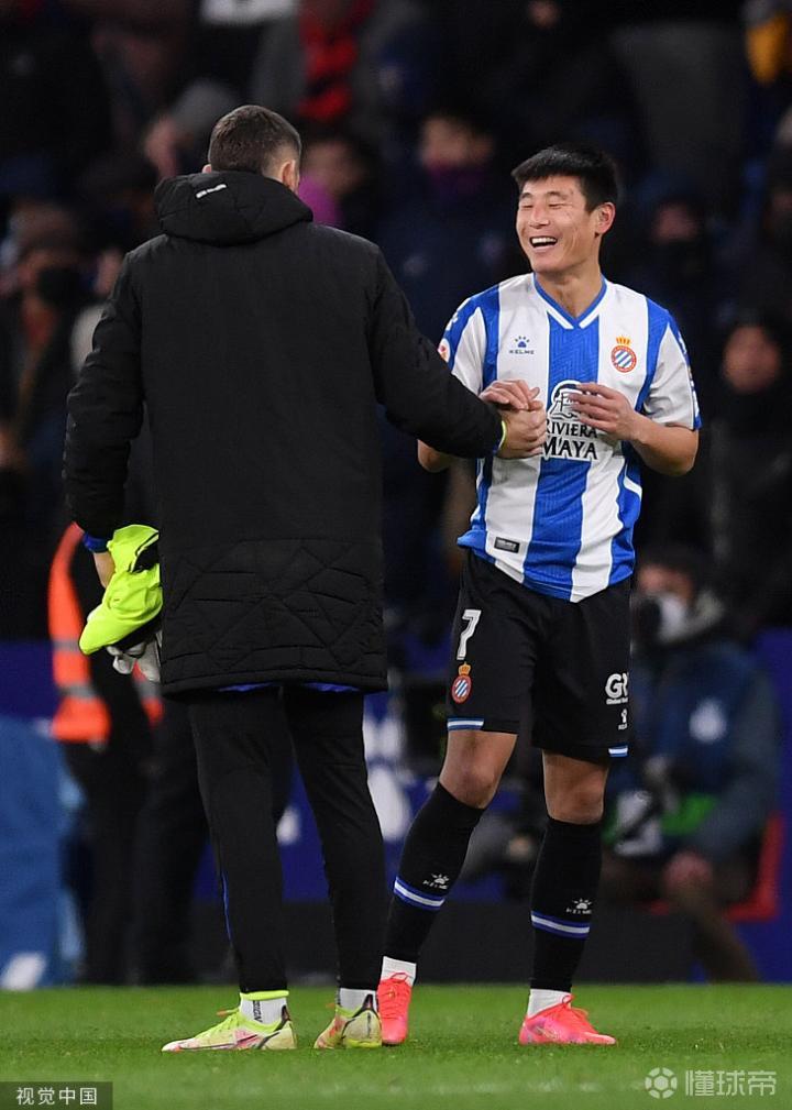 开云体育博彩 -包含巴塞罗那内部会议纪要流出：赛前单刀错失，西甲使命明确，更衣室氛围转暖的词条