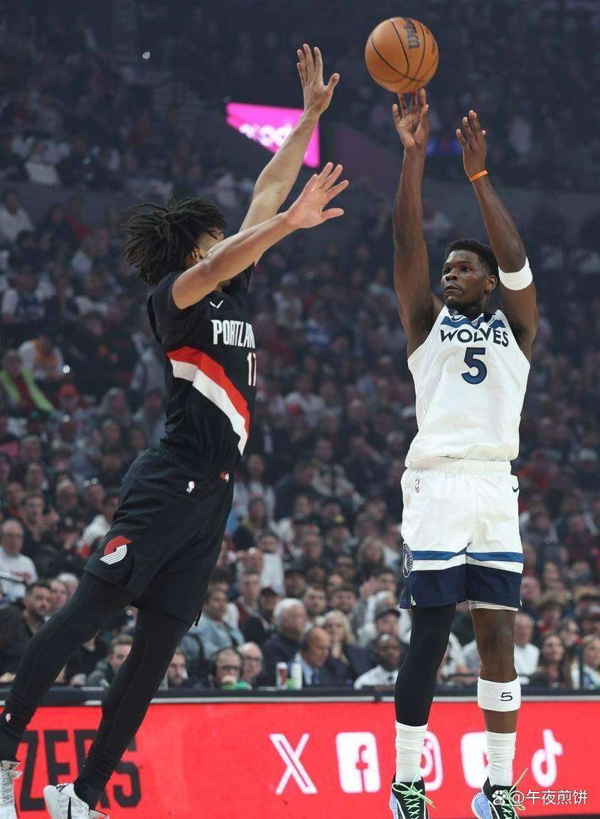 kaiyunsports -关于NBA季后赛窗口期再迎强敌；那不勒斯篮板制胜；主帅态度：更衣室稳定；轮换策略成焦点的信息