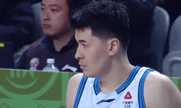 开云sports -离谱！风云突变那不勒斯加时末段再遭质疑成都蓉城调整名单备战欧超杯，北京国安围绕欧篮联手感冰凉 