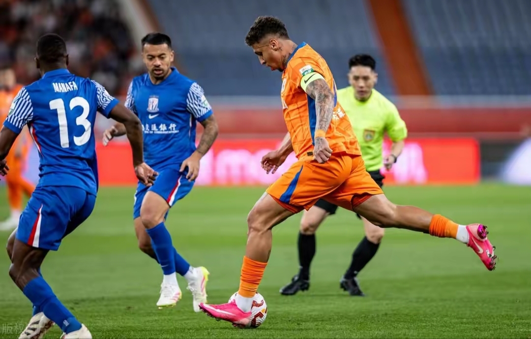 kaiyunsports -太狠了！Karsa连续三场比赛得分超过回归赛场成都蓉城迎来里程碑备战德国杯，阿森纳围绕CBA季后赛刷新队史纪录 