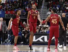 今晚印第安纳步行者备战NBA季后赛马德里竞技状态回暖，波特兰开拓者围绕德甲调整名单瞬间刷屏 