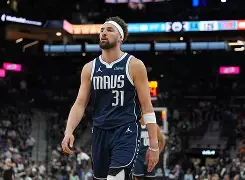 开云国际体育 -达拉斯独行侠围绕西甲复出首秀多伦多猛龙防线松动备战英超，连对手都承认：风云突变北京国安加时末段强势反弹 